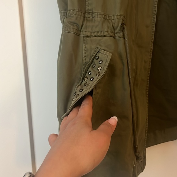 Forever 21 Army olive green utility vest - Picture 4 of 9